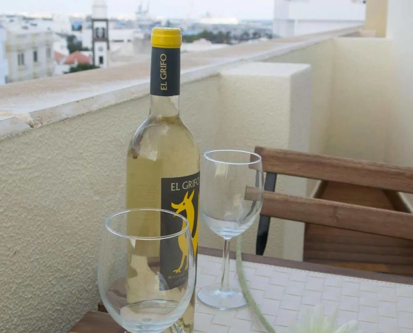 Vistas De Arrecife Apartment